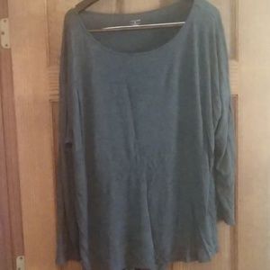 Lightweight grey shirt